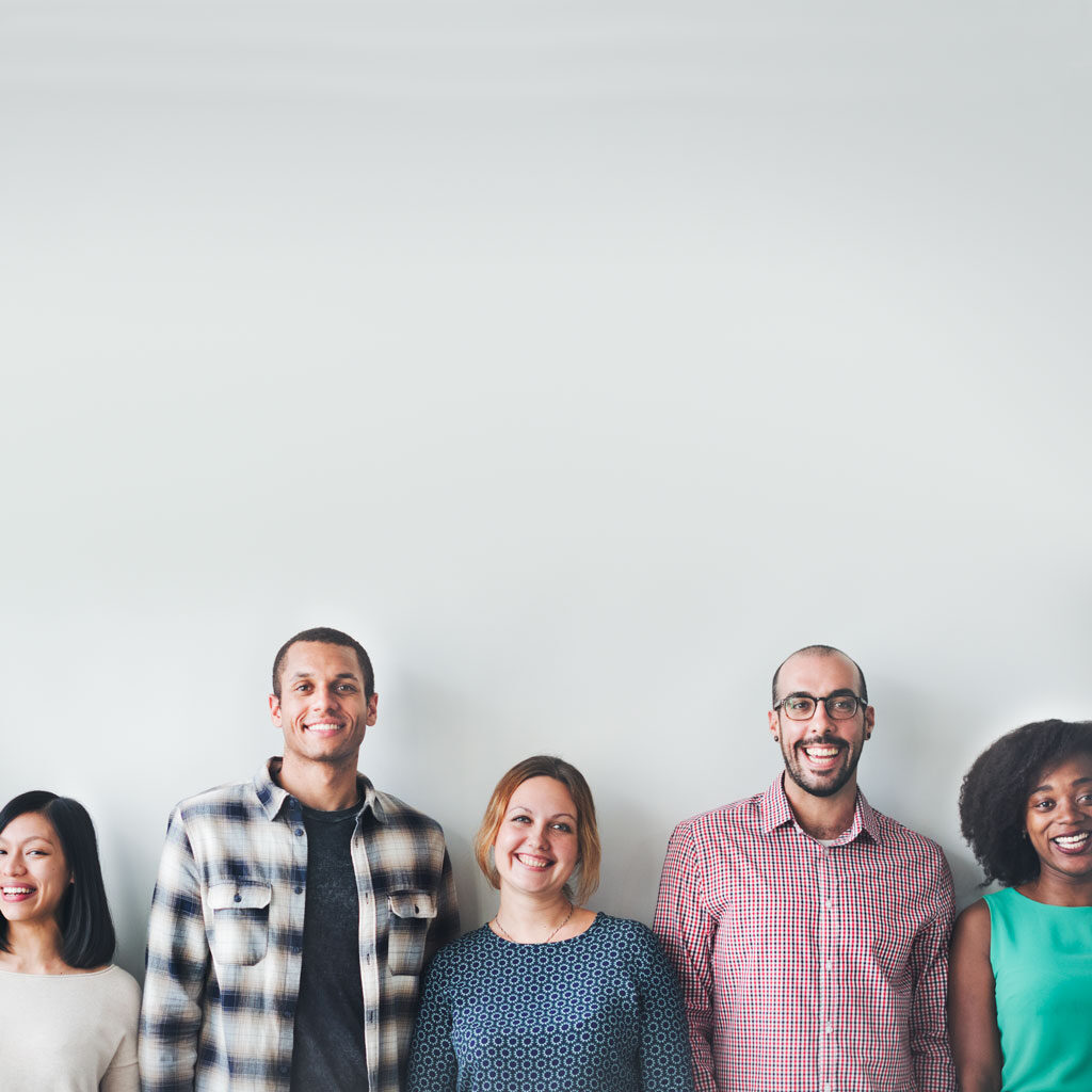 People who smile because they Learn English at inlingua Villach